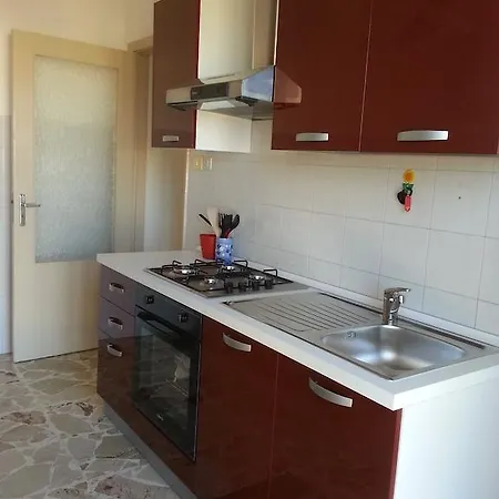 Raggio Di Sole Ачиреале